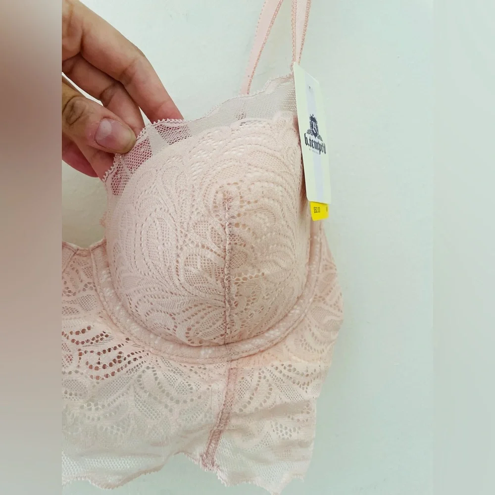 NWT! b.tempt'd by Wacoal Women's Undisclothed 3/4 Bralette Bra Lingerie Medium